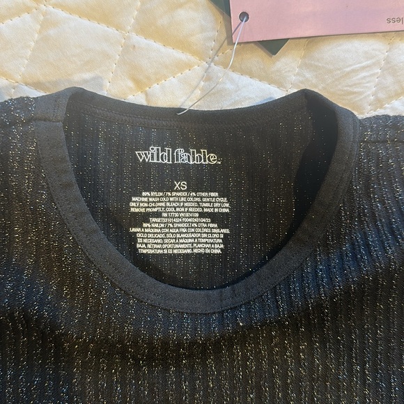 Glitter black stretchy crop top size XS Wild Fable (Target) - Picture 3 of 3